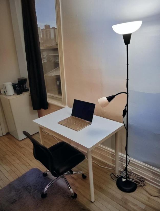 Booking-Eddy- Single Room With Self Check-In Hull Εξωτερικό φωτογραφία